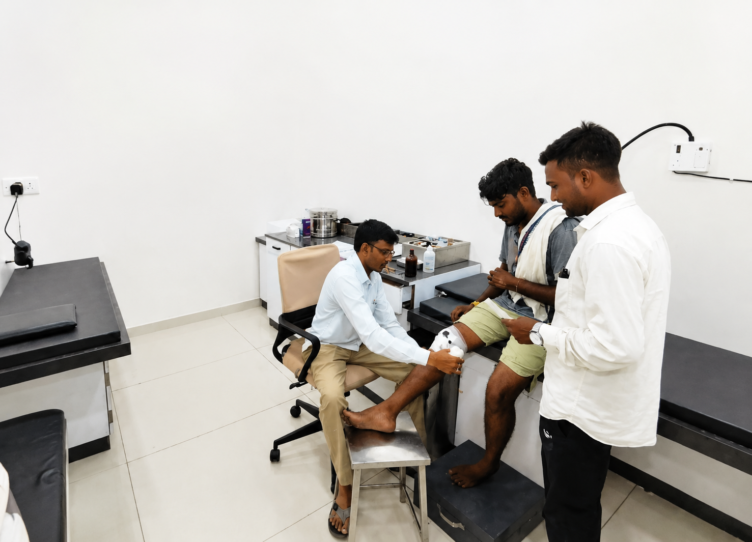 पट्टीबंधन कक्ष विभाग